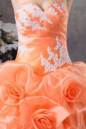 Herz-Ausschnitt Duchesse-Linie Quinceanera Kleid mit Rüschen mit Blume