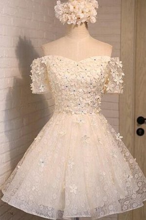 Schulterfreier Ausschnitt Spitze Kurzes Elegantes Abiballkleid mit Blume