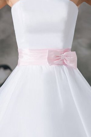 Ärmelloses A-Linie Organza Trägerloser Ausschnitt Jugendweihekleid