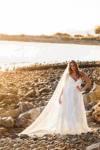 Beach Stil Ärmelloses A-Linie Bodenlanges Brautkleid aus Taft