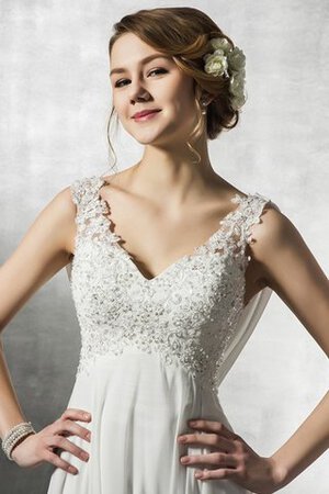 Spitze V-Ausschnitt Elegantes Brautkleid mit Bordüre mit Gericht Schleppe