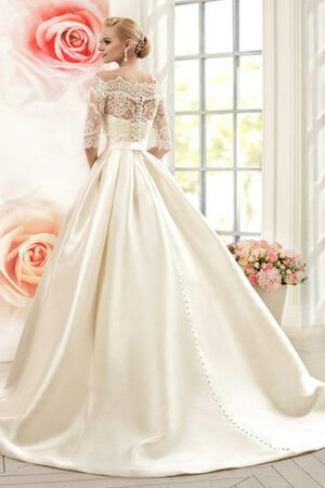 Satin Klassisches Halbe Ärmeln Schulterfrei Elegantes Brautkleid