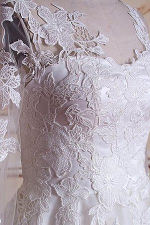 Lange Ärmeln Satin Bescheidenes Brautkleid mit Applikation mit Bordüre