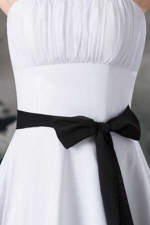 Gerüschtes Chiffon Trägerloser Ausschnitt Knielanges Brautjungfernkleid mit Schleife