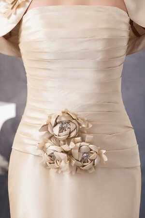 Ärmelloses Gerüschtes Enganliegendes Brautmutterkleid mit Blume