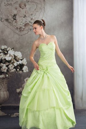 Duchesse-Linie Pick Up Paillettenbesetztes Quinceanera Kleid mit Herz-Ausschnitt mit Blume