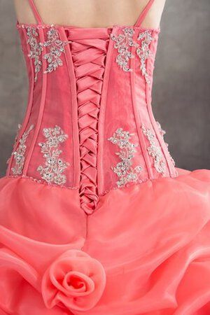 Duchesse-Linie Spaghetti Träger Quinceanera Kleid mit Applikation mit Rüschen