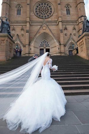 Meerjungfrau Stil Halle Sweep Zug Saugfähig Romantisches Brautkleid