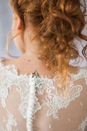 Organza Lange Ärmeln Bodenlanges Konservatives Brautkleid mit Schaufel Ausschnitt