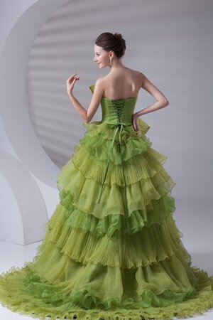 A Linie Duchesse-Linie Geschichtes Quinceanera Kleid mit Schmetterlingsknoten mit Rüschen