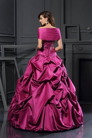 Duchesse-Linie Satin Sittsames Bodenlanges Quinceanera Kleid mit Applikation