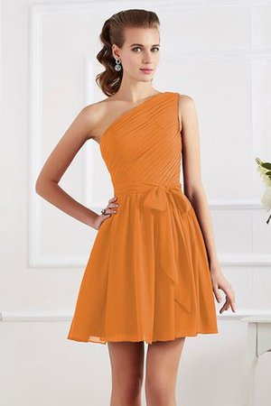 Ein Schulterfreies Chiffon A-Line Mini Brautjungfernkleid ohne Ärmeln