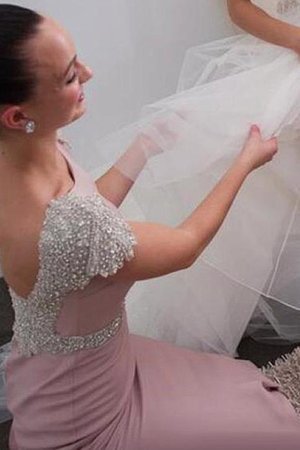 Funkelnd Meerjungfrau Ärmellos Perlenbesetztes Brautjungfernkleid aus Satin