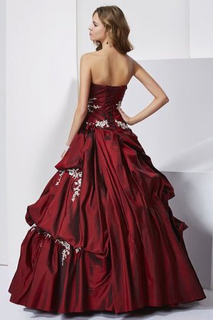 Taft Normale Taille Herz-Ausschnitt Duchesse-Linie Anständiges Quinceanera Kleid