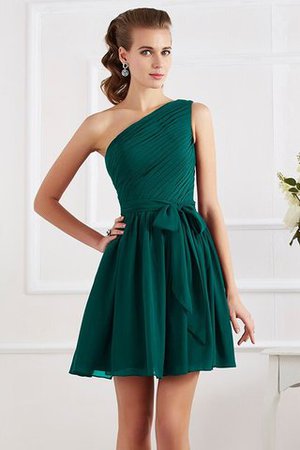 Ein Schulterfreies Chiffon A-Line Mini Brautjungfernkleid ohne Ärmeln