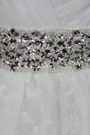 A-Line Gerüschtes Perlenbesetztes Trägerloser Ausschnitt Brautkleid mit kreuz