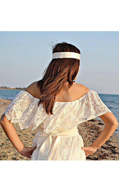 Schulterfreier Ausschnitt Ärmelloses Strand Brautkleid aus Spitze mit Bordüre