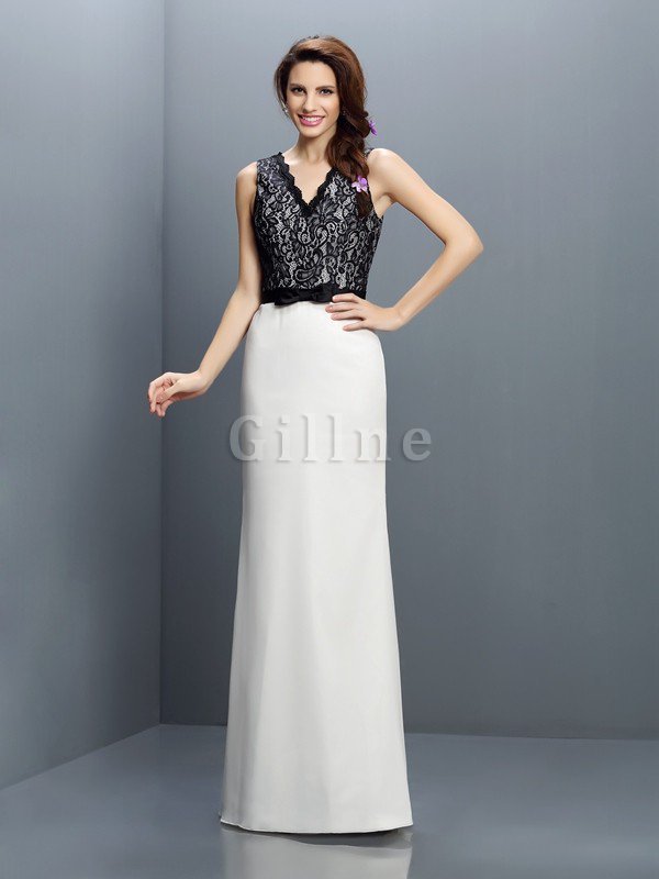 V-Ausschnitt Empire Taille Etui Brautjungfernkleid mit Bordüre mit Reißverschluss